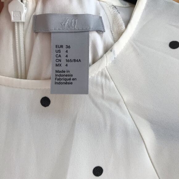 H&M Polka Dot Flounce Sleeve Dress - Picture 5 of 7